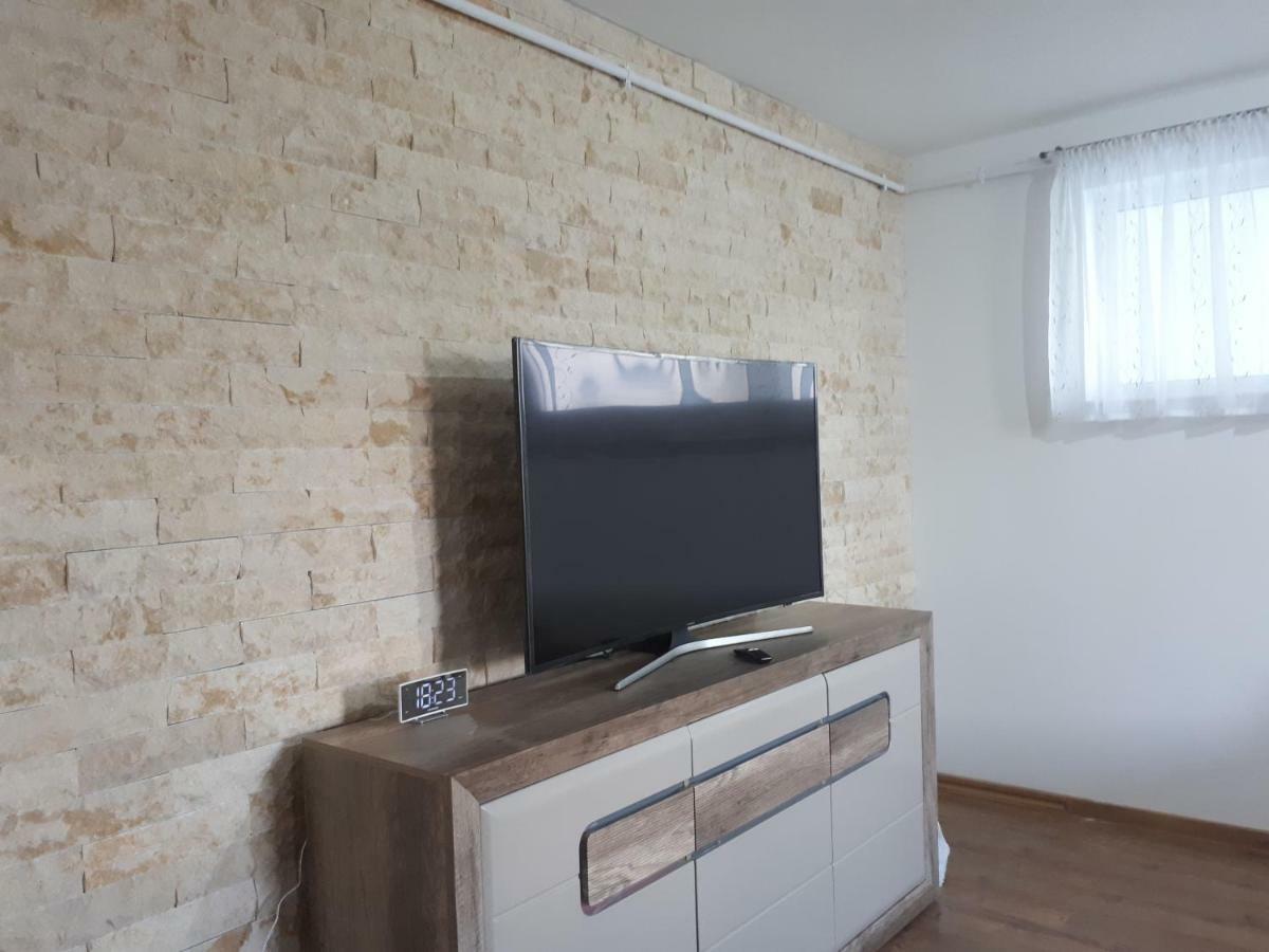 Apartmán Hunyadi Luxury Ciresica Sibiu Exteriér fotografie